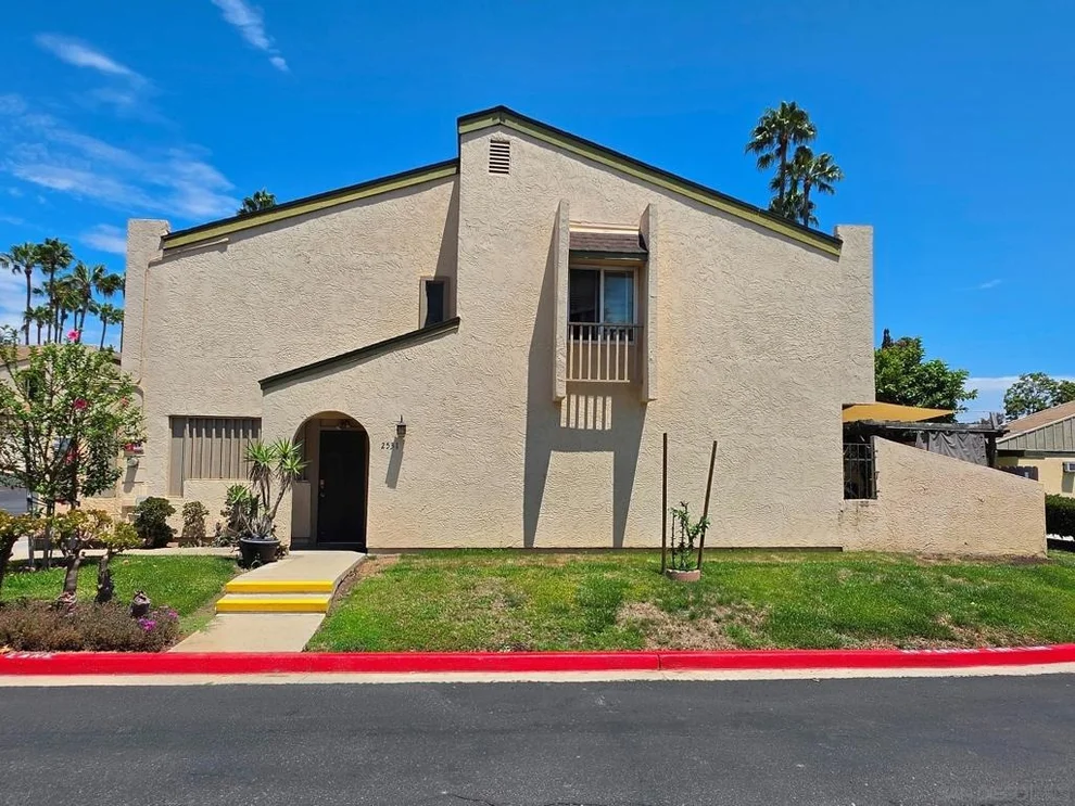 Unit for sale at 2531 Caminito Hiedra, San Diego, CA 92154