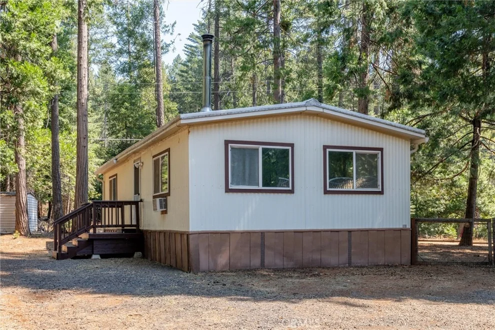Unit for sale at 15070 Pinon, Magalia, CA 95954