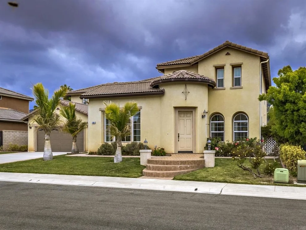 Unit for sale at 559 Crystal Downs Glen, Escondido, CA 92026