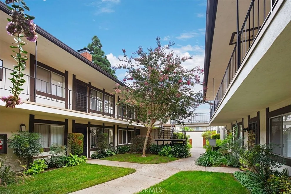 Unit for sale at 15512 Williams Street, Tustin, CA 92780