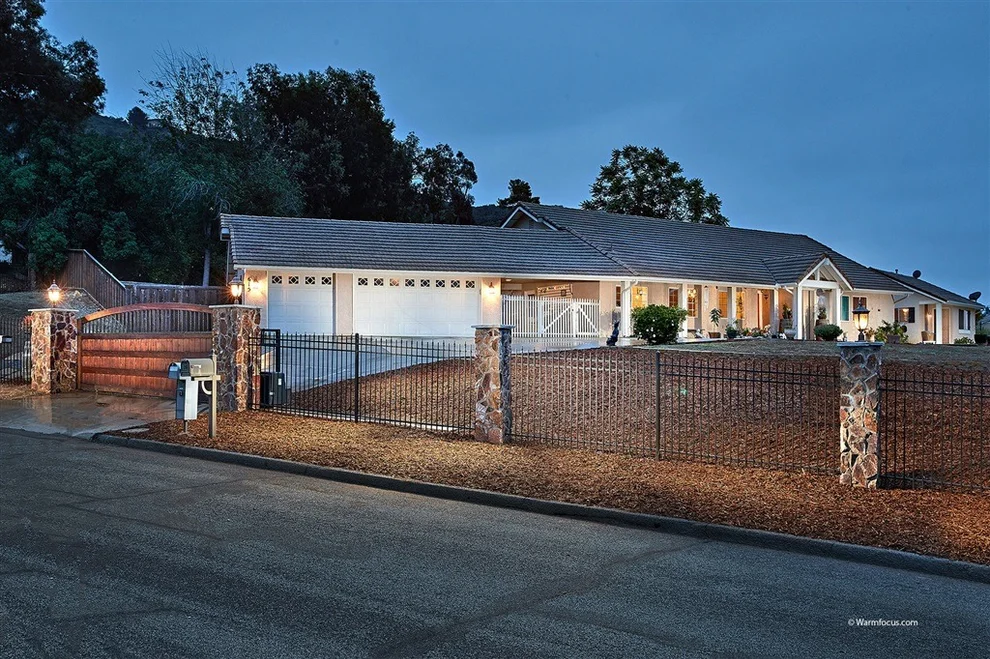 Unit for sale at 615 Cox Rd, San Marcos, CA 92069