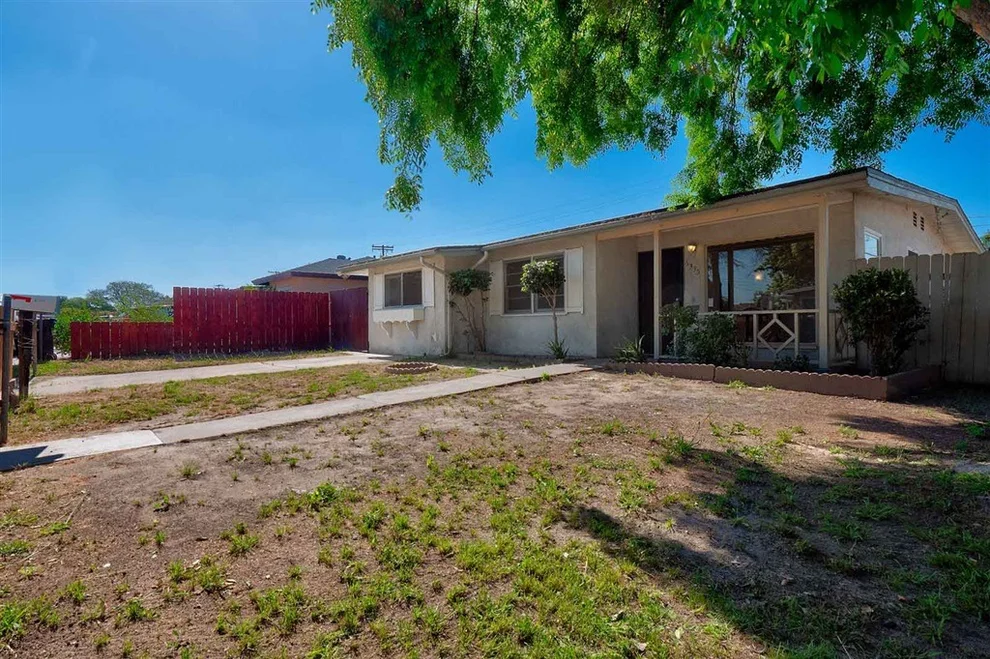 Unit for sale at 6335 Newsome Dr, San Diego, CA 92115
