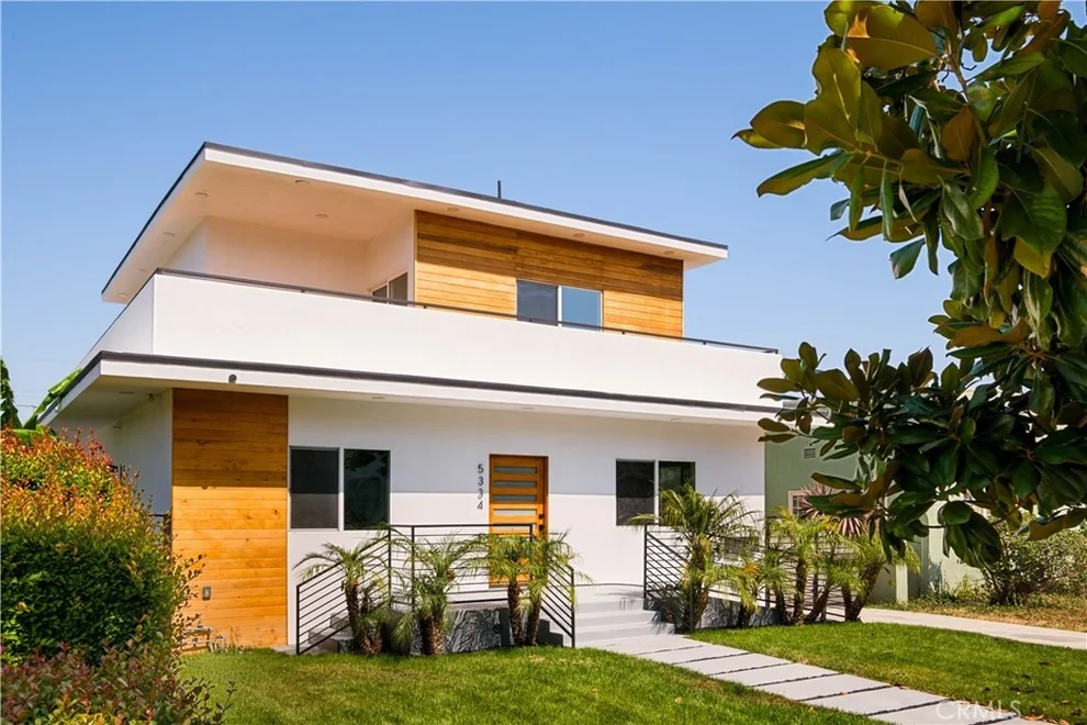 Unit for sale at 5334 Chesley Avenue, Los Angeles, CA 90043