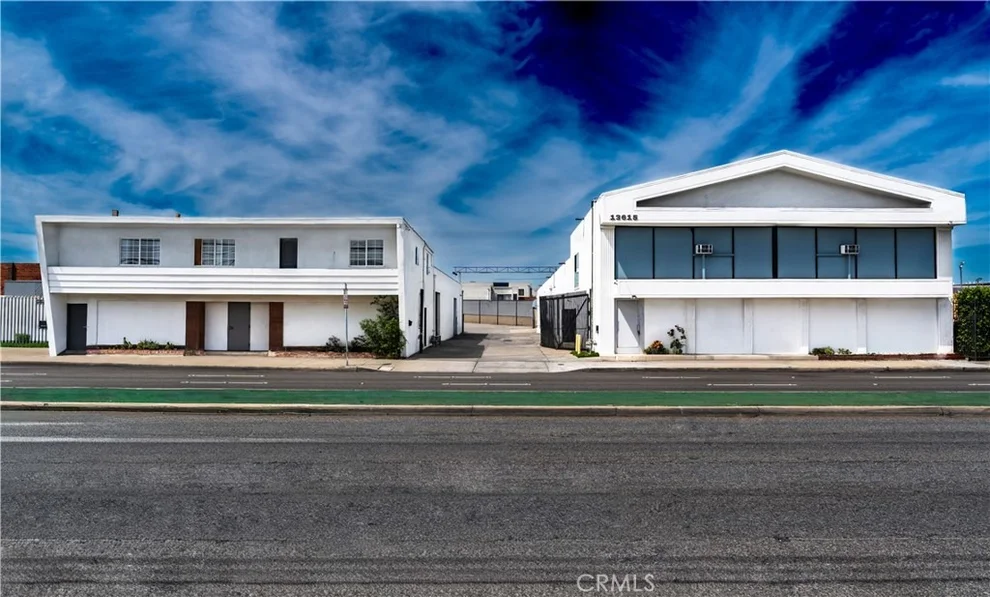 Unit for sale at 13623 Crenshaw, Hawthorne, CA 90250