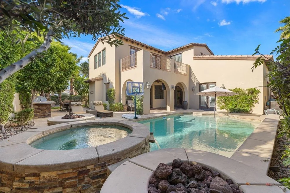 Unit for sale at 51730 Via Bendita, La Quinta, CA 92253