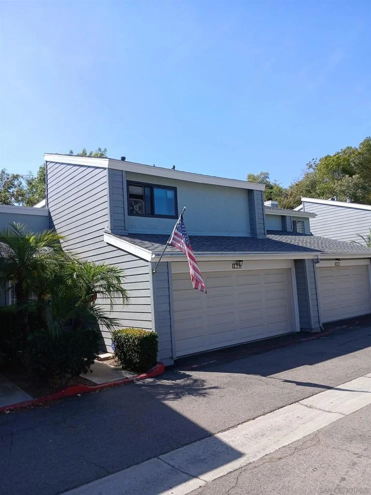 Unit for sale at 279 Durian St., Vista, CA 92083