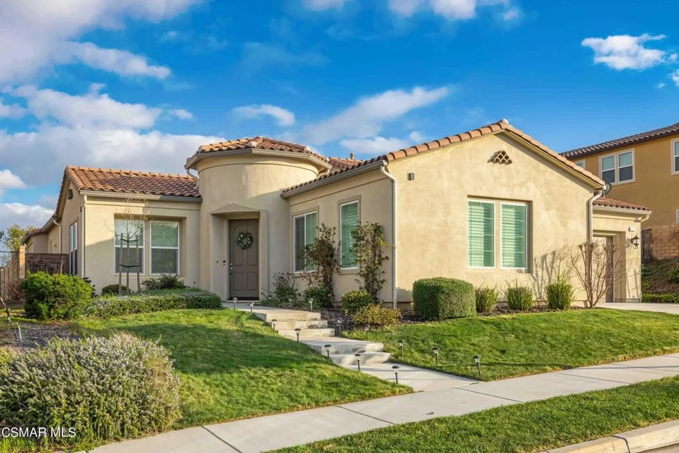 Unit for sale at 6652 High Country Place, Moorpark, CA 93021