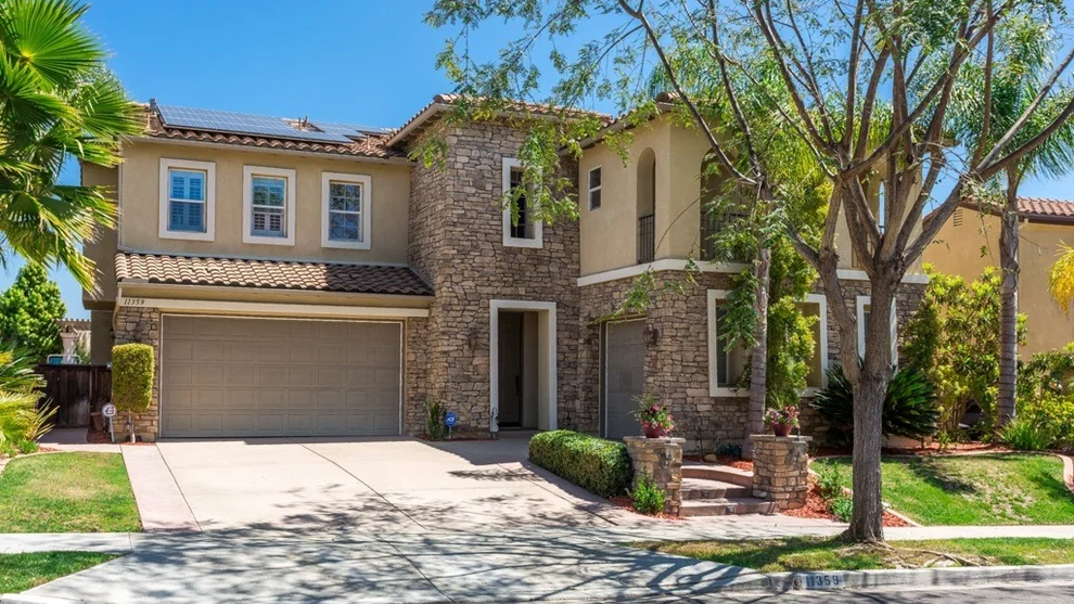 Unit for sale at 11359 Merritage, San Diego, CA 92131