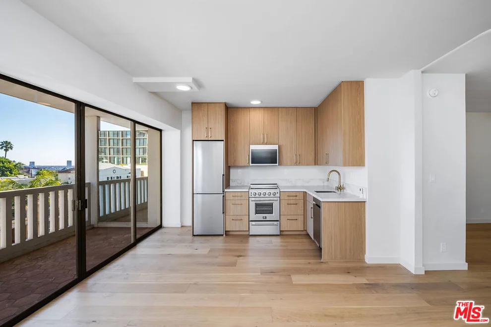 Unit for sale at 999 N Doheny Drive, West Hollywood, CA 90069