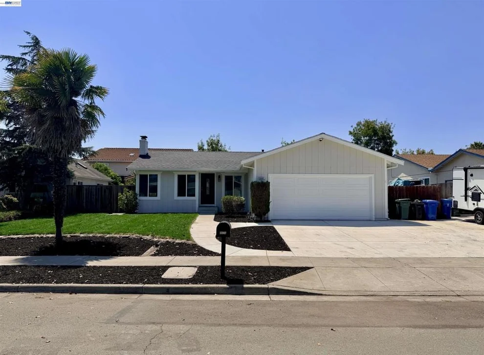 Unit for sale at 6067 Campanula Ct, Newark, CA 94560