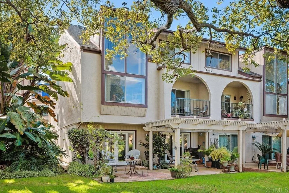 Unit for sale at 4020 Layang Layang Circle, Carlsbad, CA 92008