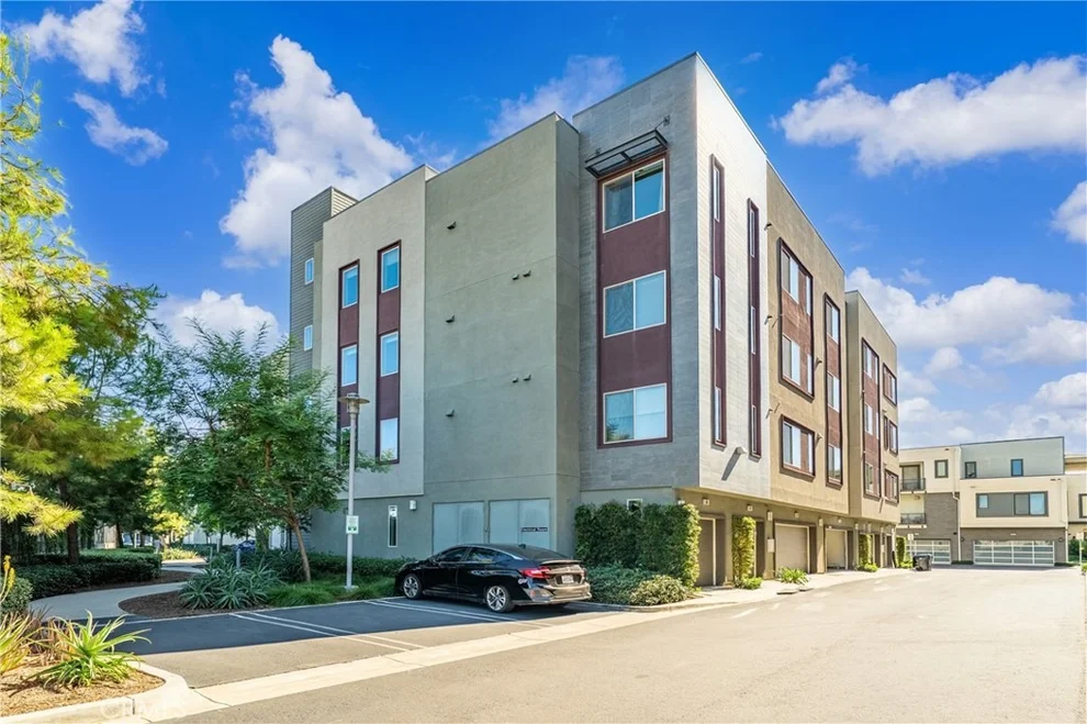 Unit for sale at 127 Bowery, Irvine, CA 92612