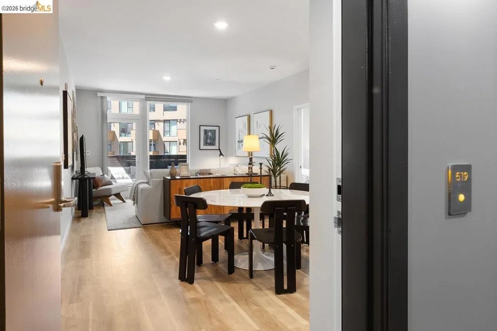 Unit for sale at 260 Brooklyn Basin Way, Oakland, CA 94606