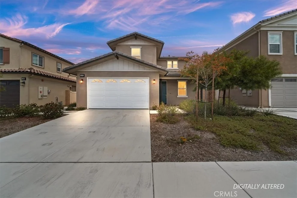 Unit for sale at 433 Harding Circle, Corona, CA 92879