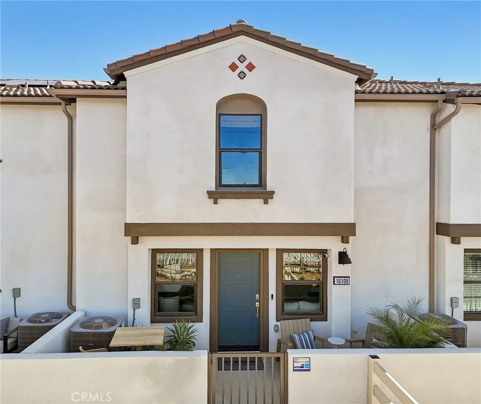 Unit for sale at 16137 Lumia Way, Fontana, CA 92336