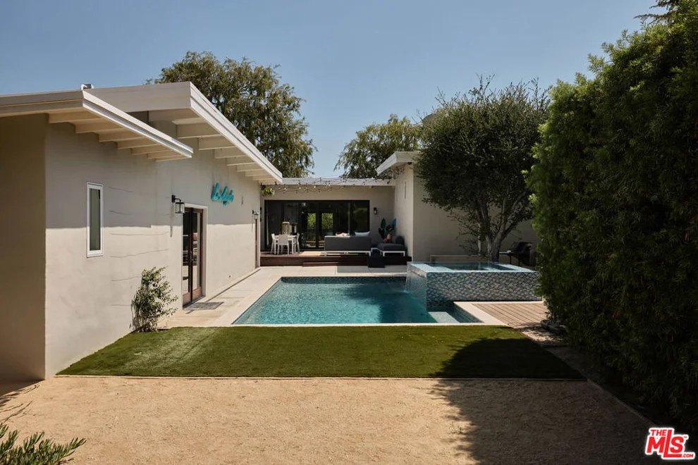 Unit for sale at 1205 Eagle Vista Drive, Los Angeles, CA 90041