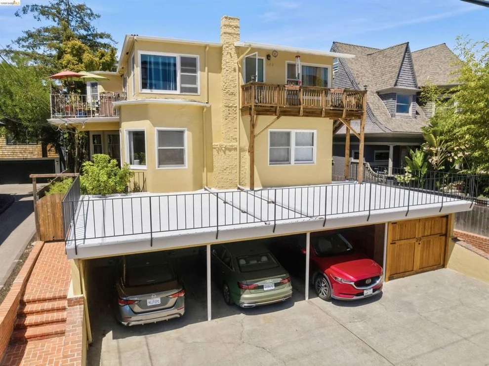 Unit for sale at 339 Hanover Ave, Oakland, CA 94606