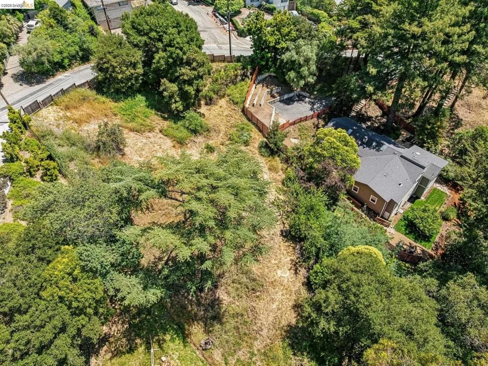 Unit for sale at 0 Aspinwall Dr, Oakland, CA 94611