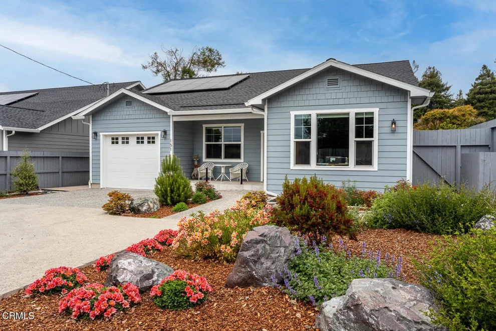 Unit for sale at 151 Halsey Way, Fort Bragg, CA 95437