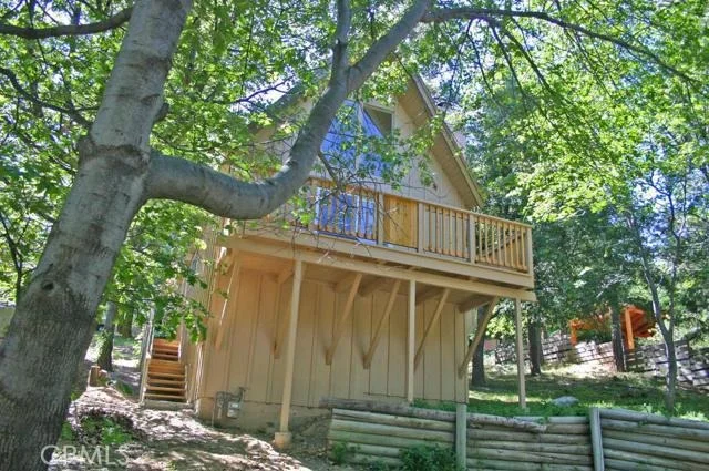 Unit for sale at 1351 Manzanita Way, Lake Arrowhead, CA 92352