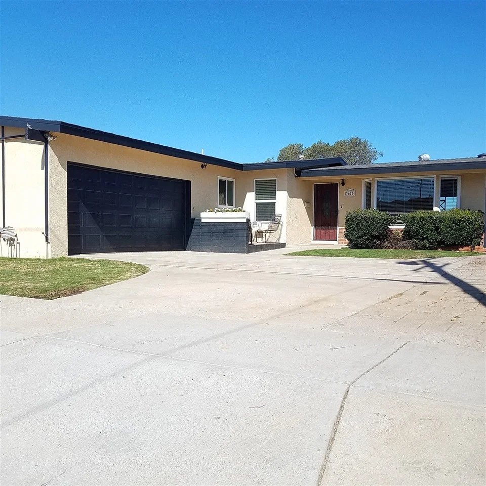 Unit for sale at 3670 Mount Aladin Ave, San Diego, CA 92111