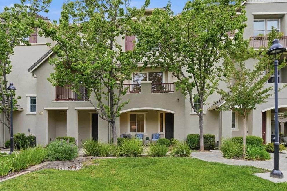 Unit for sale at 2092 Sheffield Drive, San Jose, CA 95131