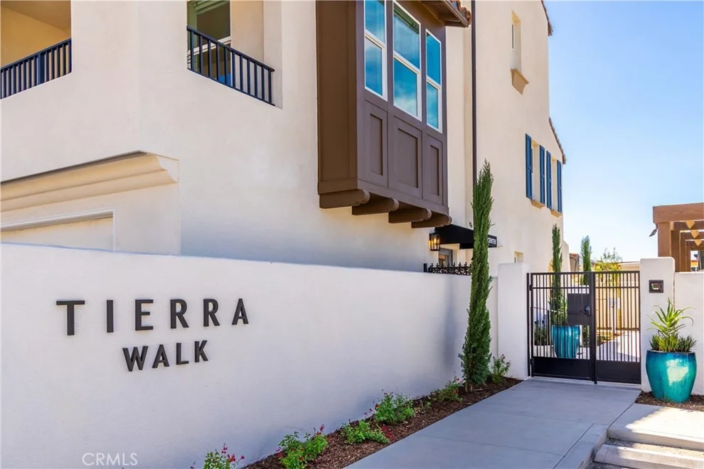 Unit for sale at 100 Tierra Lane, Cypress, CA 90630