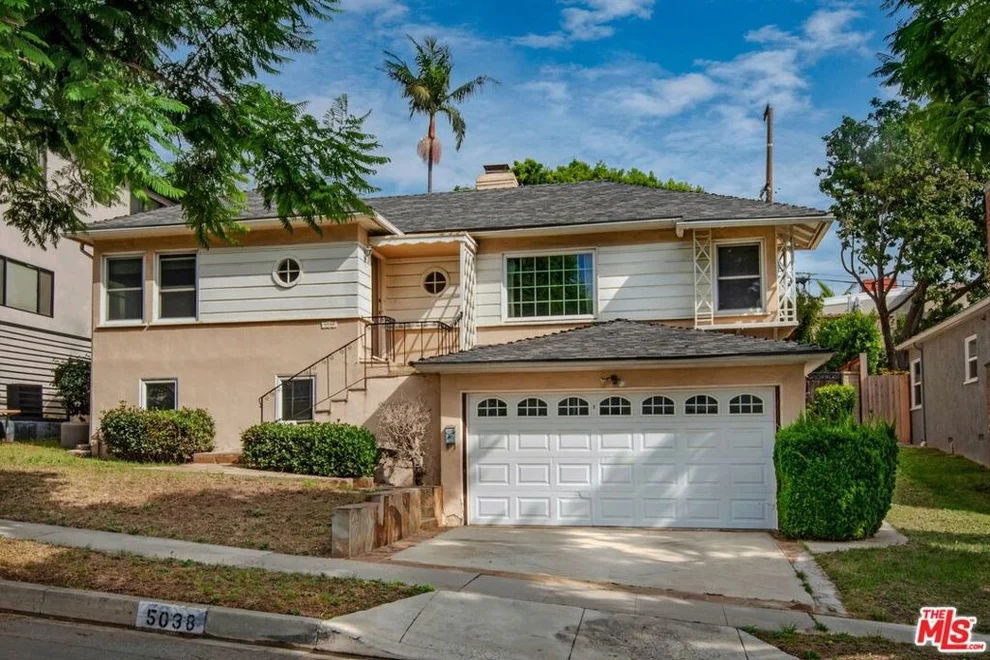 Unit for sale at 5038 Inadale Avenue, Los Angeles, CA 90043