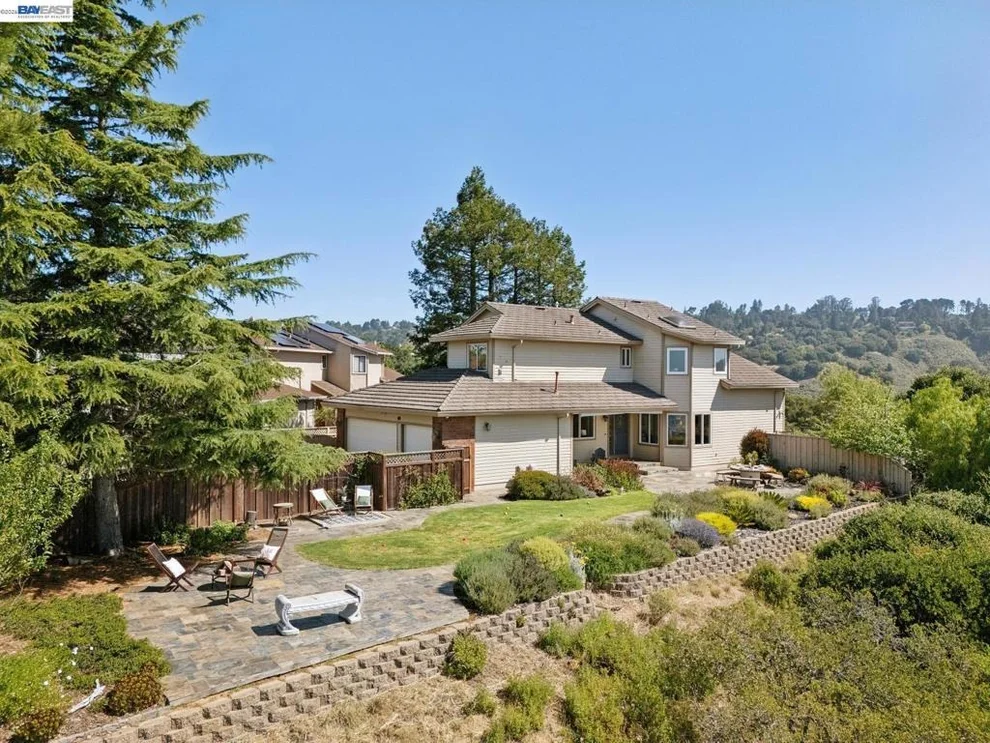Unit for sale at 5028 CRYSTAL RIDGE COURT, Oakland, CA 94605