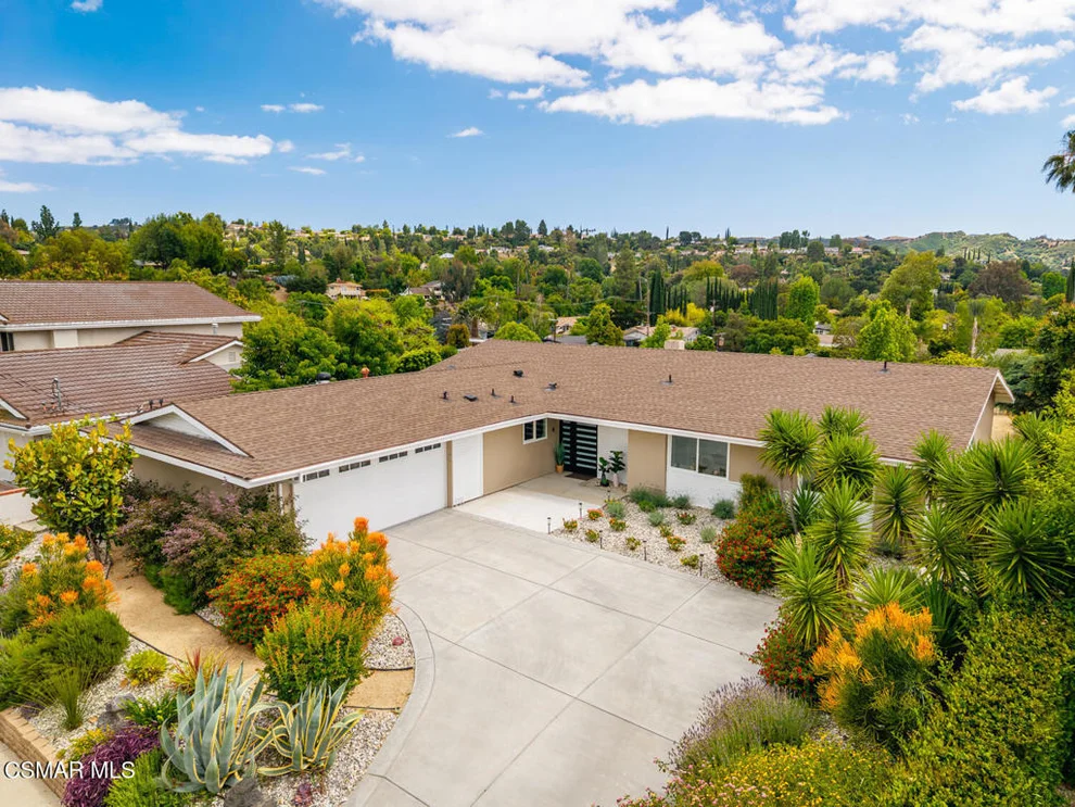 Unit for sale at 4627 Willens Avenue, Woodland Hills, CA 91364