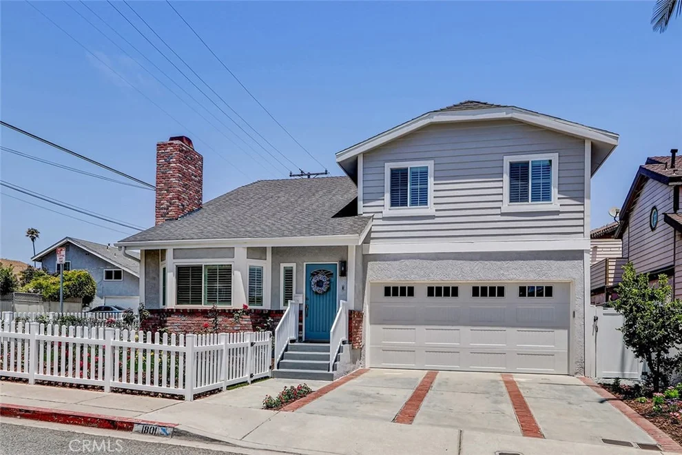 Unit for sale at 1801 Harriman Lane, Redondo Beach, CA 90278