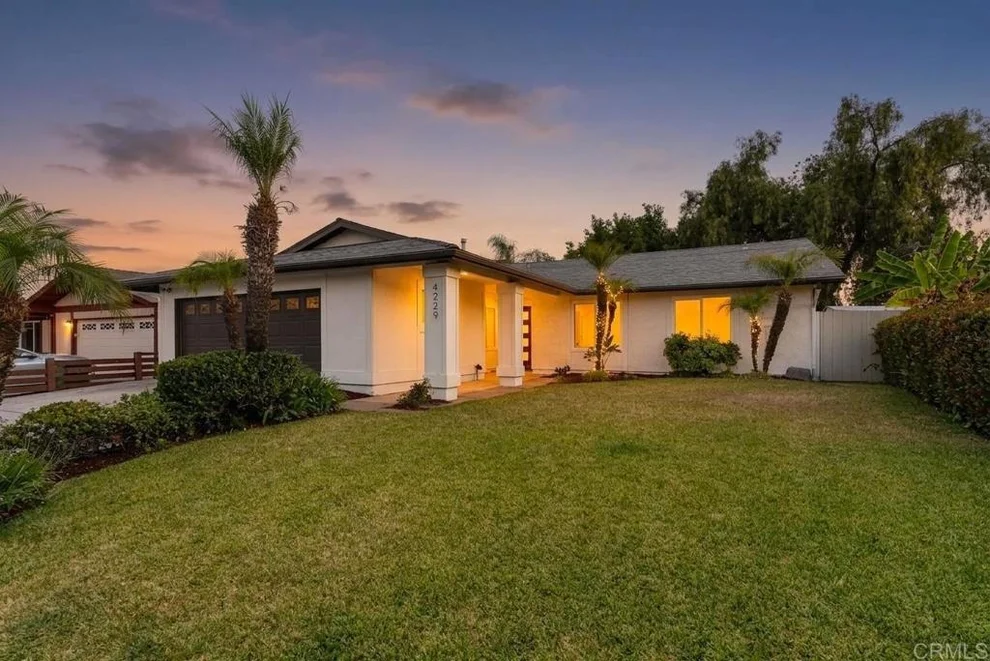 Unit for sale at 4229 Cielo Avenue, Oceanside, CA 92056
