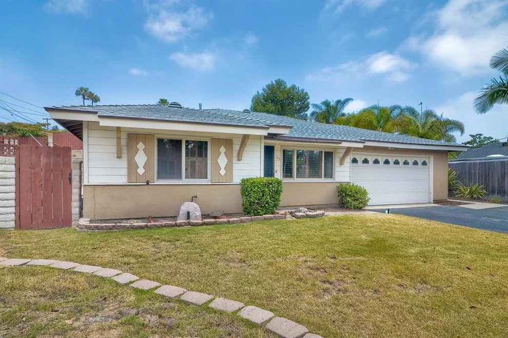 Unit for sale at 124 Carey, Oceanside, CA 92054