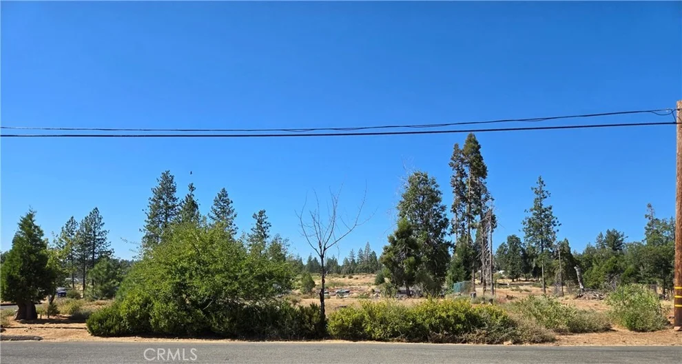 Unit for sale at 13640 Ed Court, Magalia, CA 95954