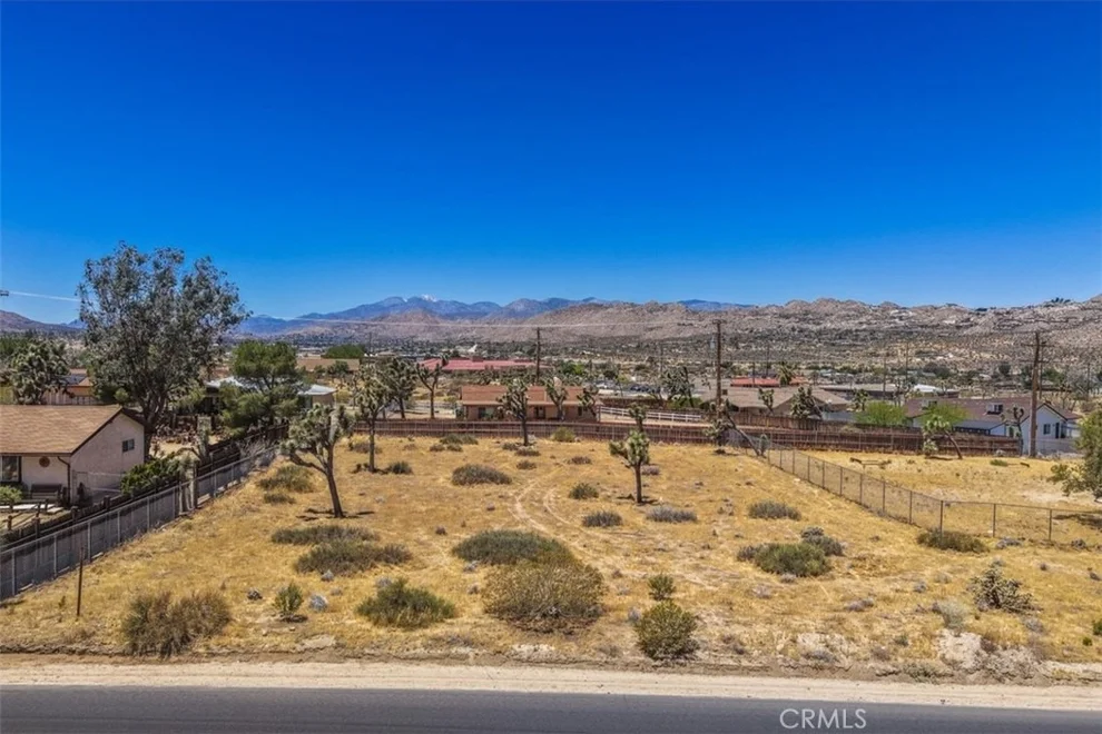 Unit for sale at 4321 Avalon Avenue, Yucca Valley, CA 92284