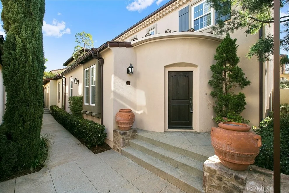 Unit for sale at 72 Greenhouse, Irvine, CA 92603