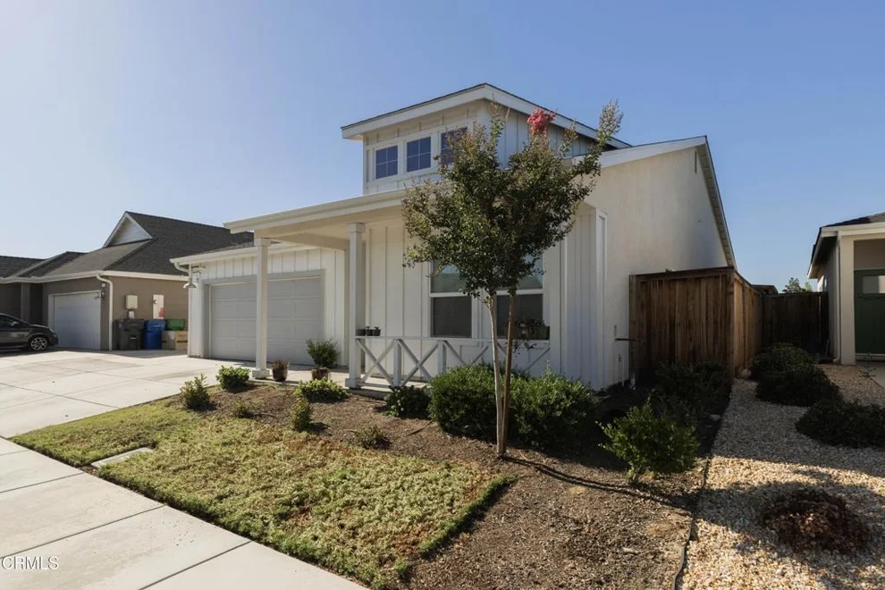 Unit for sale at 9706 Amberdale Way, Shafter, CA 93263