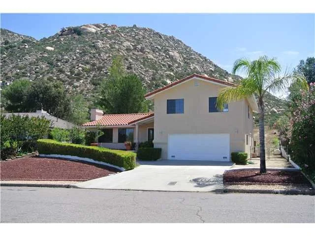 Unit for sale at 25356 Kerri Lane, Ramona, CA 92065