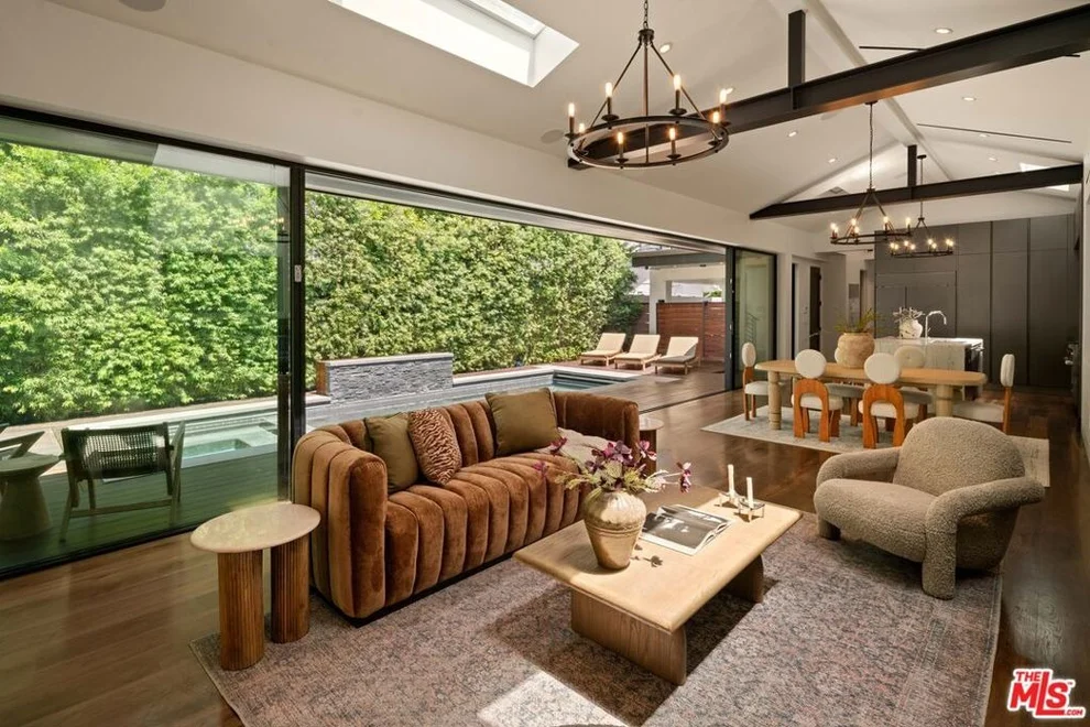 Unit for sale at 527 Norwich Drive, West Hollywood, CA 90048