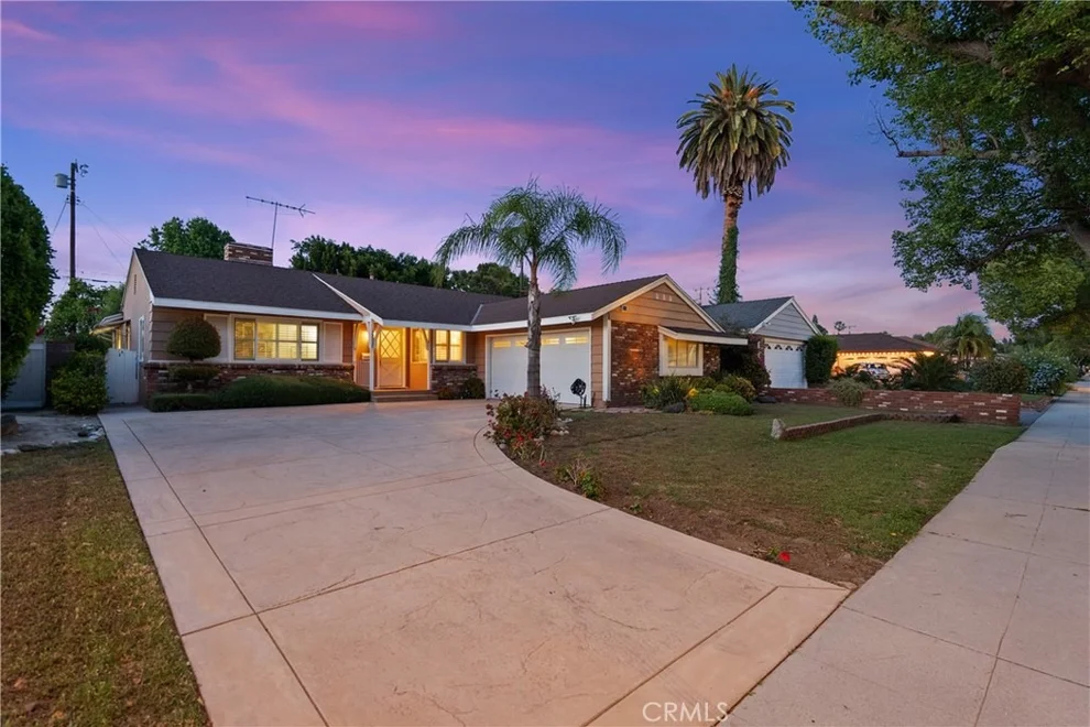 Unit for sale at 15927 Tupper Street, North Hills, CA 91343