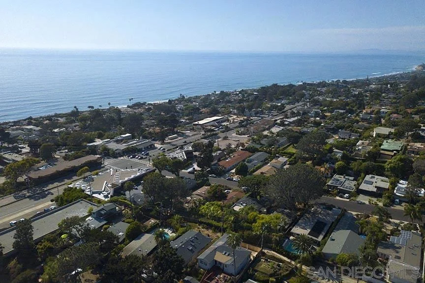 Unit for sale at 329 331 9th Street, Del Mar, CA 92014