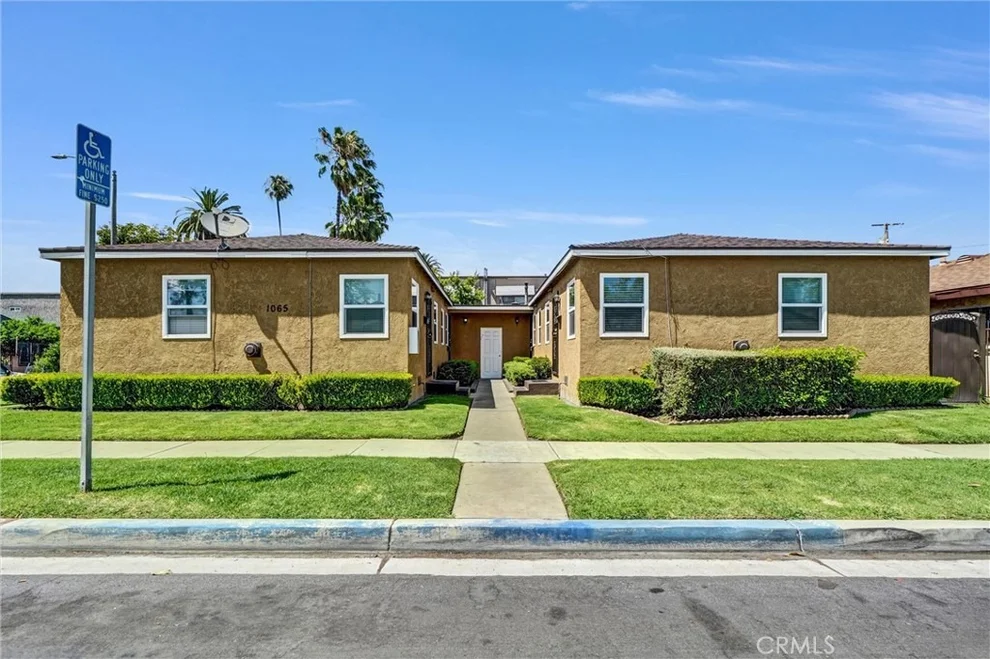 Unit for sale at 1065 E 19th, Long Beach, CA 90806