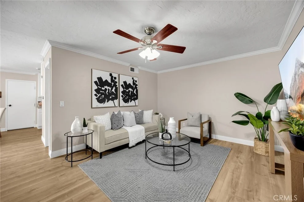 Unit for sale at 25933 Via Pera, Mission Viejo, CA 92691