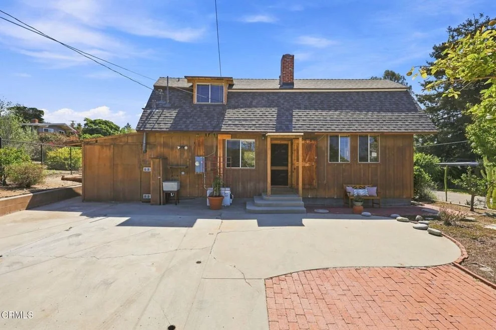 Unit for sale at 5433 Beckford Street, Ventura, CA 93003