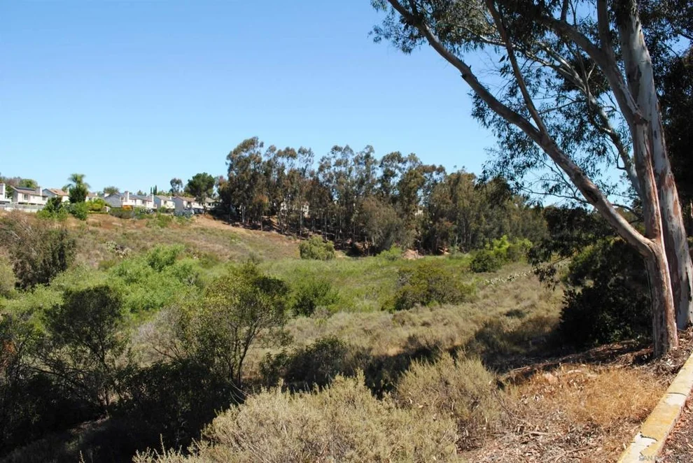 Unit for sale at 6116 Calle Mariselda, San Diego, CA 92124