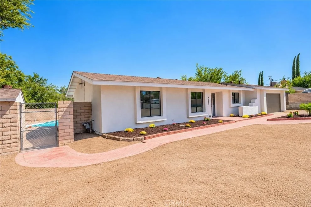 Unit for sale at 9221 Jacaranda, Hesperia, CA 92345