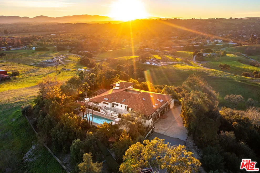 Unit for sale at 2975 Calle Bonita, Santa Ynez, CA 93460