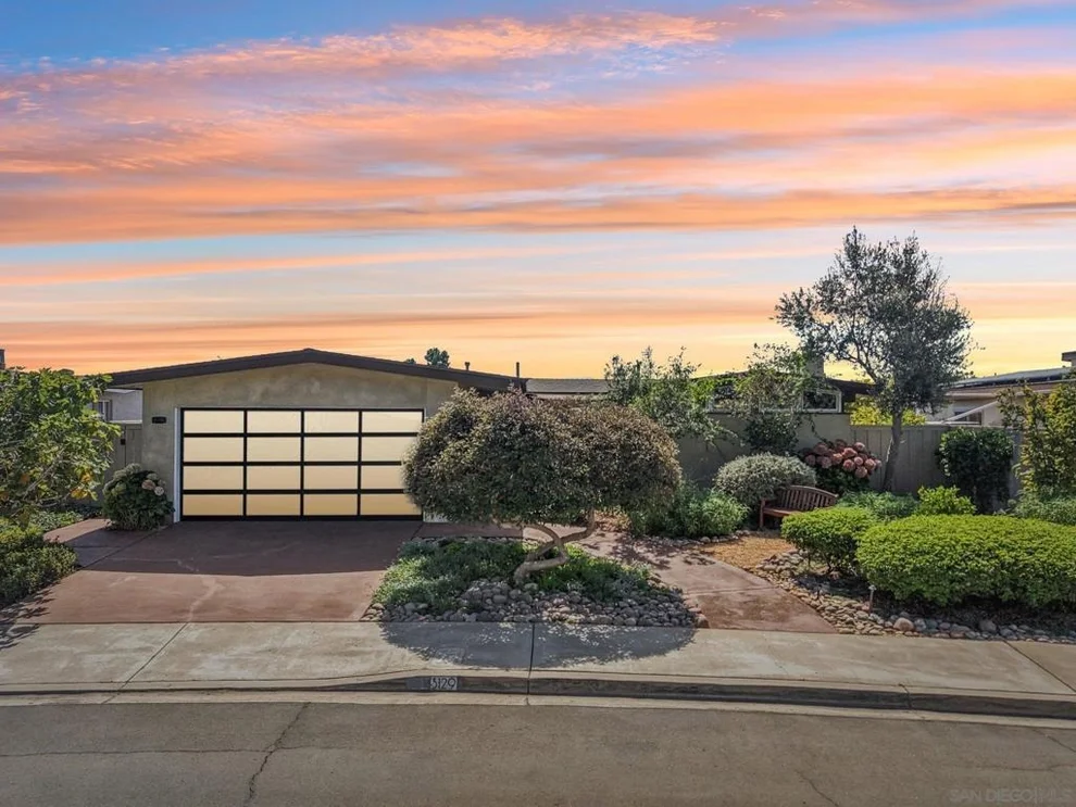 Unit for sale at 3129 Driscoll Dr, San Diego, CA 92117