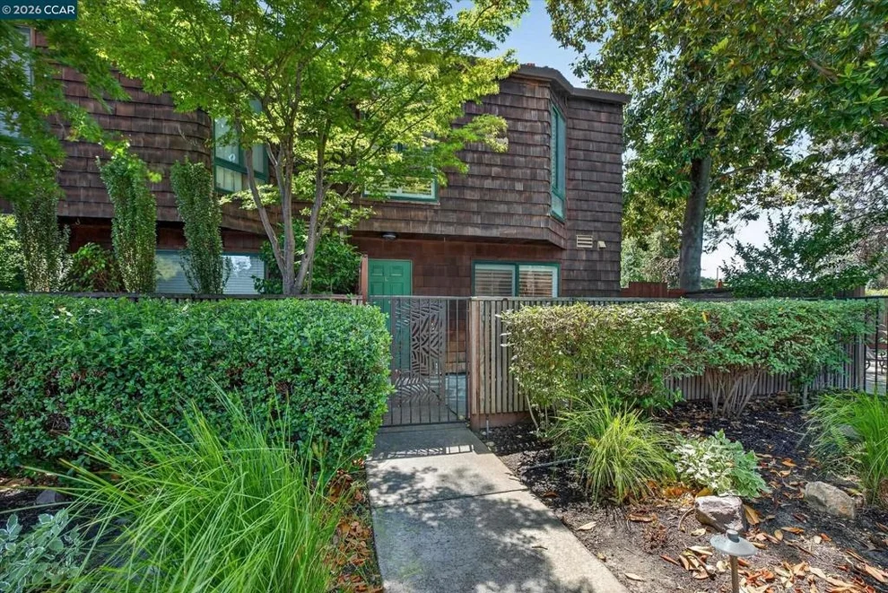Unit for sale at 2340 Westcliffe Ln, Walnut Creek, CA 94597