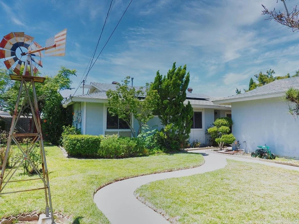 Unit for sale at 5604 Limerick Avenue, San Diego, CA 92117